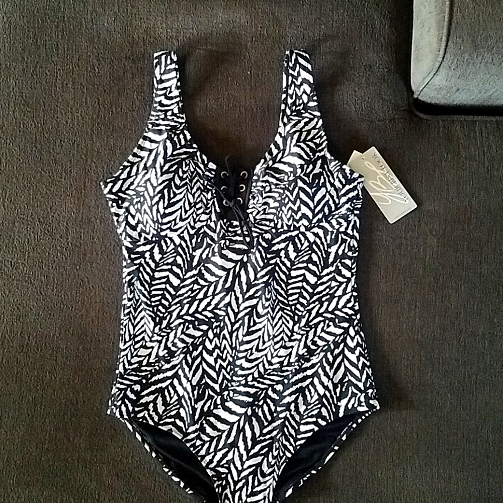 One piece bathing suit